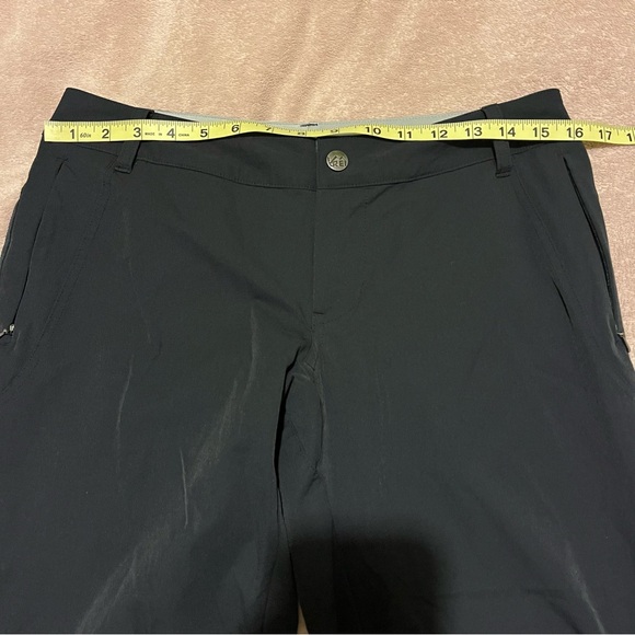 REI Women's Black Outdoor convertible Pants Shorts 6P - Picture 6 of 8